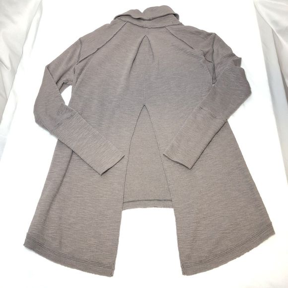 We The Free People Split Back Turtleneck LARGE Tunic Top Stone Gray Slouchy - Picture 3 of 10